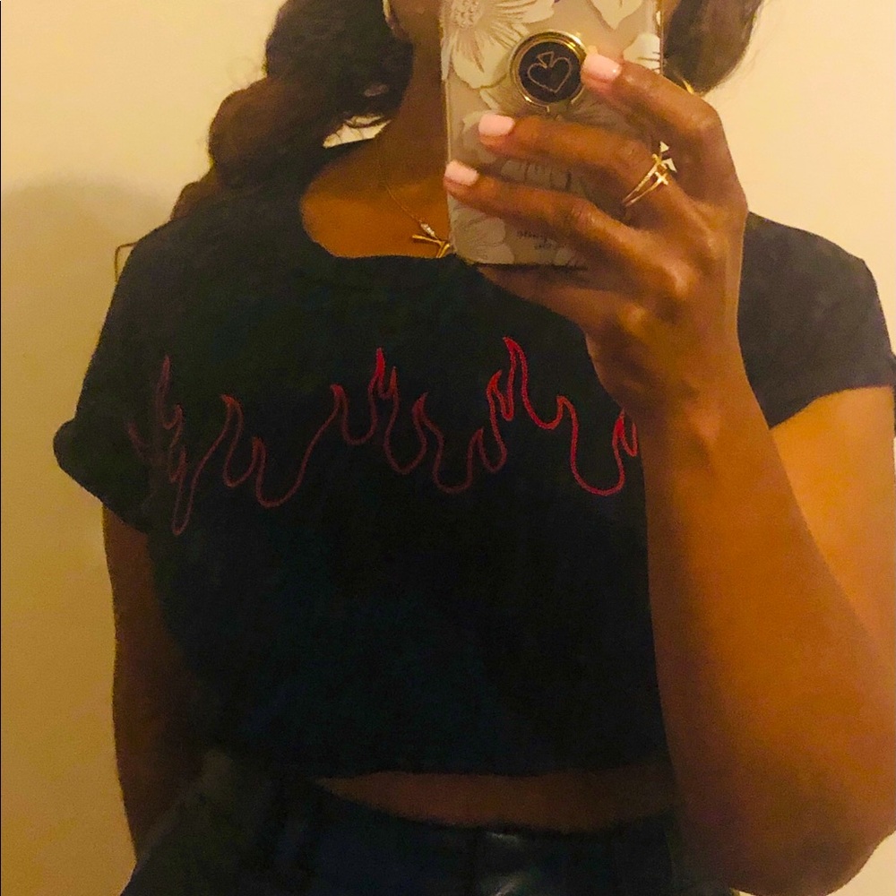 Forever 21 crop top in black with red 🔥